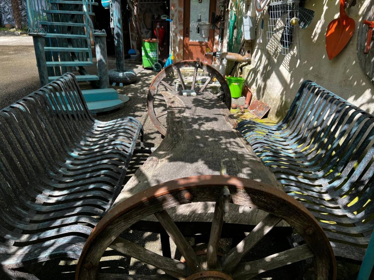 Qilimcha'S Guesthouse-Art Museum 텔라비 외부 사진