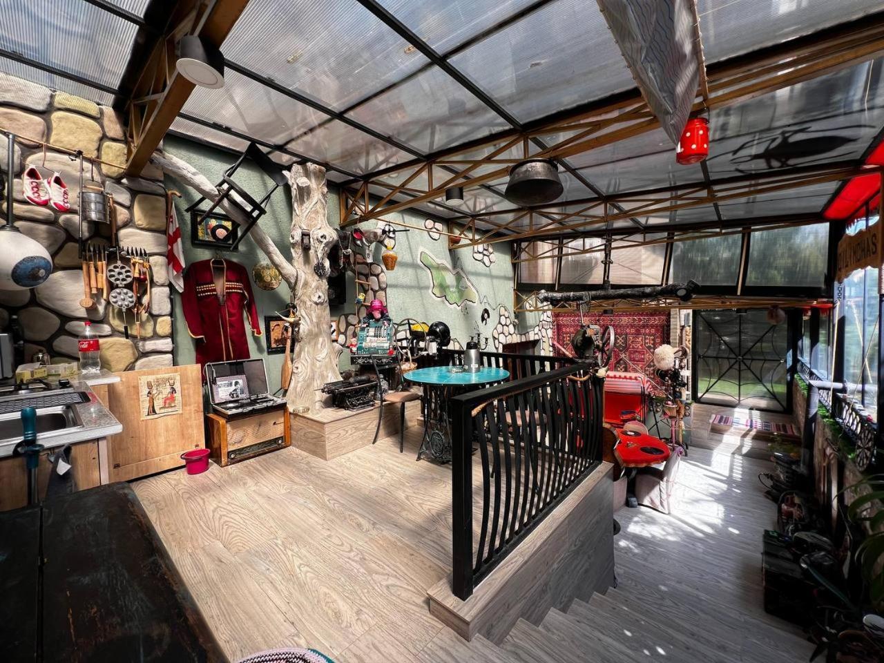 Qilimcha'S Guesthouse-Art Museum 텔라비 외부 사진